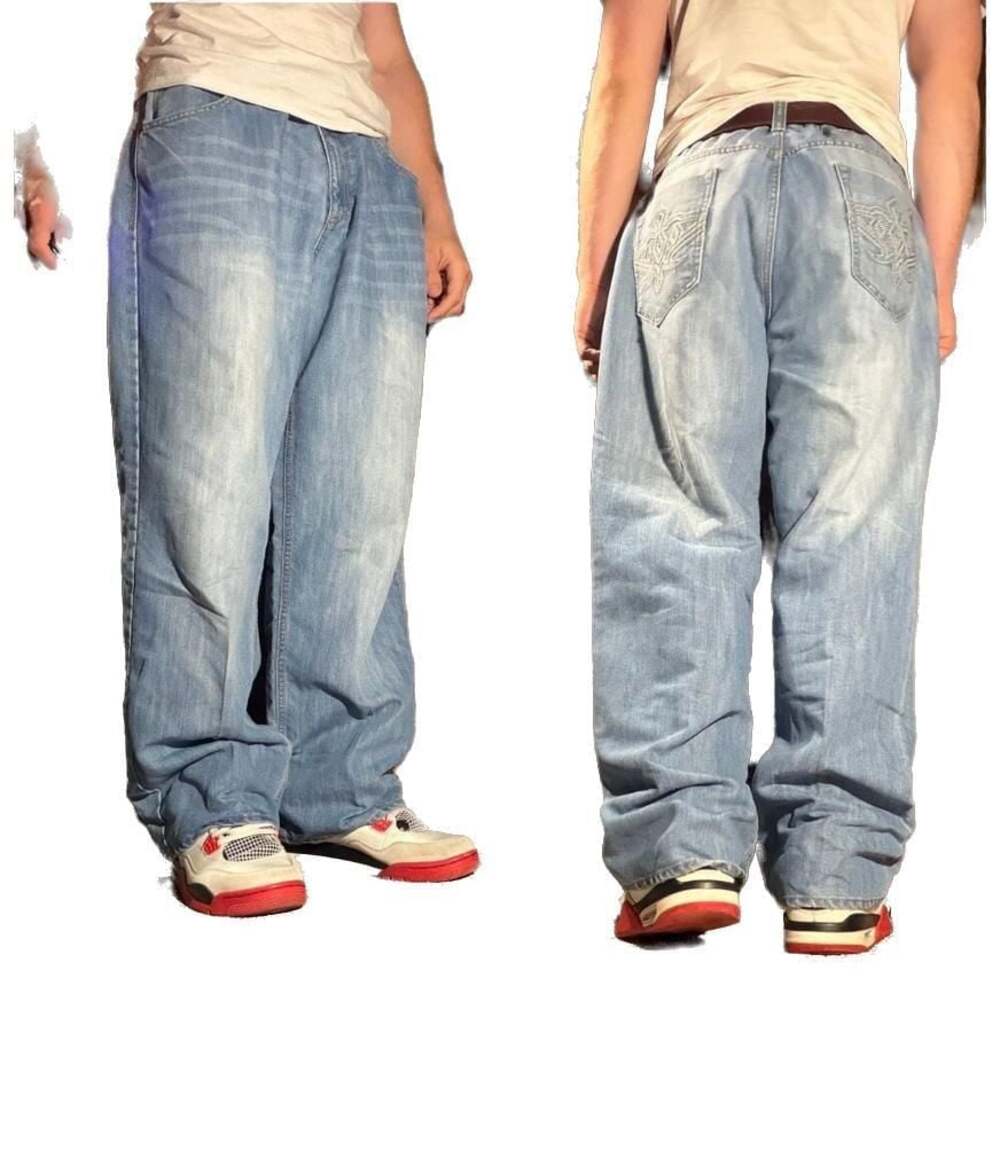 Avirex Relaxed Fit Embroidered Back Pocket Jeans 40x32